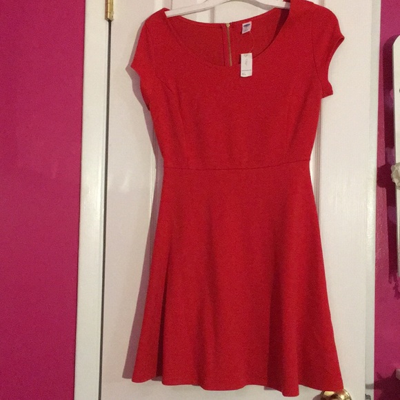 Old Navy Dresses & Skirts - Old Navy Flirty Dress